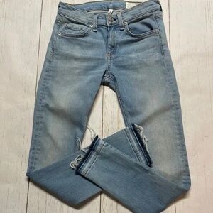 LIKE NEW! Women's Rag & Bone Wiley Capri Skinny Jeans - 26